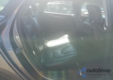 2013 Ford Fusion Titanium Phev z USA, uszkodzony, nr VIN 3FA6P0SU6DR246830